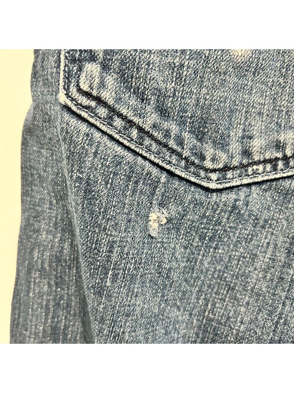 Men's Levi's 579 baggy denim shorts Size 34 - Picture 3 of 4